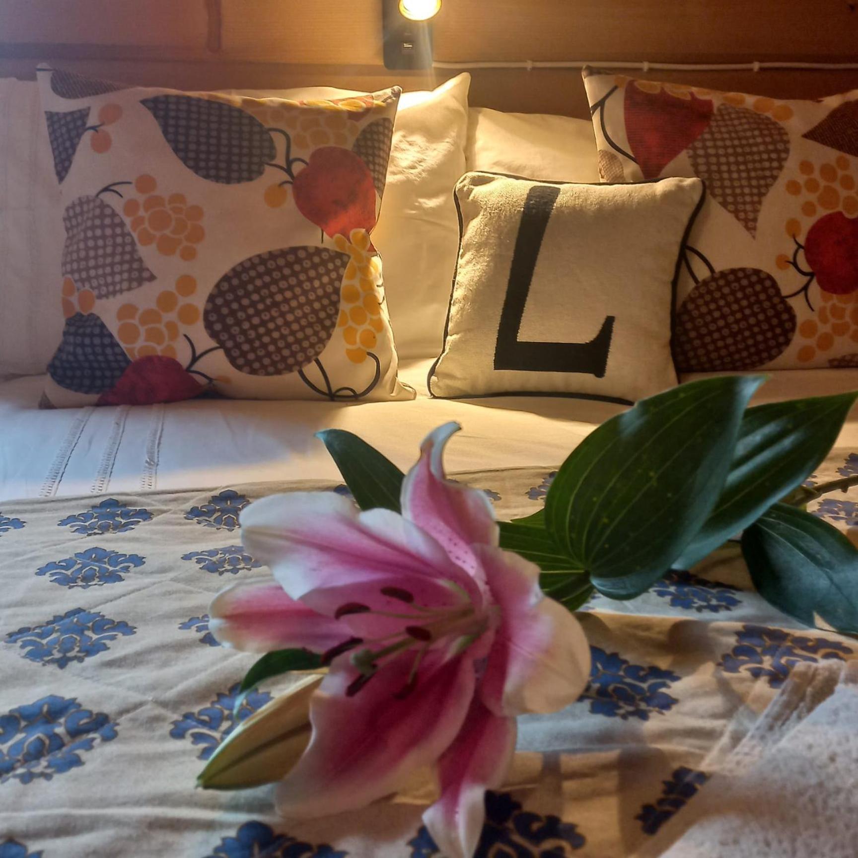 Bed and Breakfast Lily Garden Mizerna Exterior foto